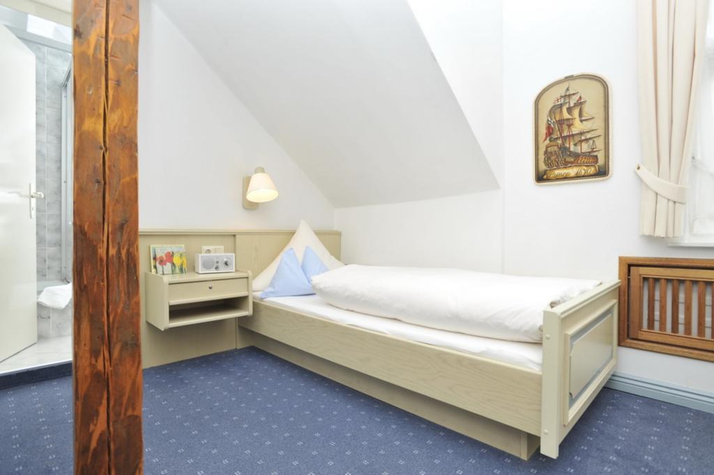 Hotel Friesenhof Wenningstedt-Braderup Habitación foto