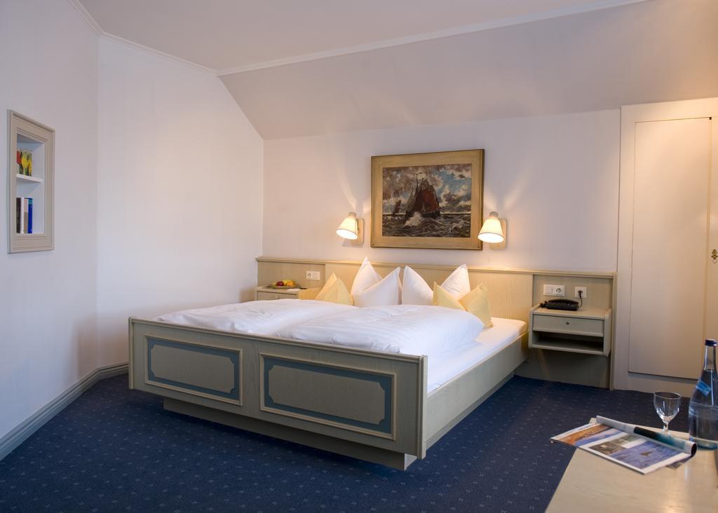 Hotel Friesenhof Wenningstedt-Braderup Habitación foto